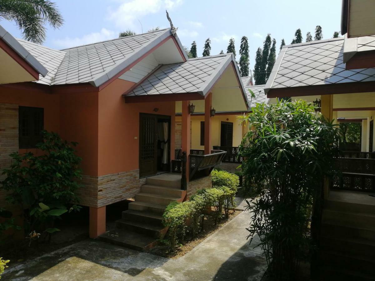 Fueangfu Villa